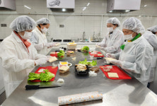 서대문구 도심형 스마트팜, 미래 도시농업 체험 공간으로 인기