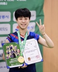 장우진, 5년 5개월 만에 국내 단식 정상 복귀…주천희도 첫 우승 감격