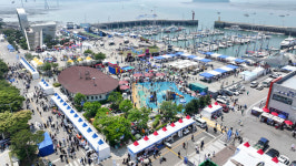 전곡항 해양문화 열기로 물들다...제15회 화성 뱃놀이 축제 성료