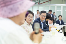 김동연 경기도지사, 대성동 마을 주민과의 차담회··· 평화로운 일상 지속 지원 약속