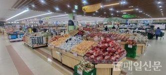 여주 축협하나로마트, 지역사회와 함께하는 풍성한 추석맞이 구슬땀