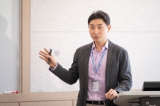 시니어 크리에이터, 인생 2막 여는 실전 교육 과정 개설