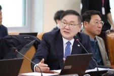 김태년 관세·투자·안보 묶인 새로운 합의… 대미 전략 재정비해야