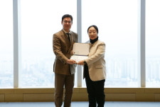 박수경 목포시의원 2025 올해의 예술상 특별공로상 수상