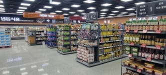 여주시 동여주농협 신축 하나로마트... 개장 첫날 통 큰 사은품 눈길