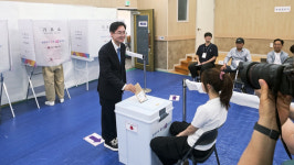 최동민 동대문구청장 후보, 제기동서 사전투표…동대문구민 삶 바꾸는 선거