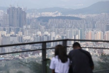 서민 주거 안정 위해 만들어졌지만, 그렇지 못한 공공임대 아파트 분양전환가