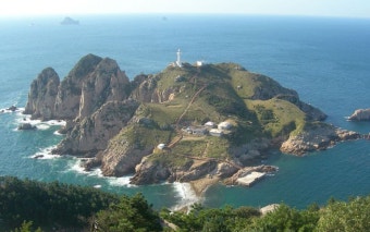 개인 요트인가요? 경비정 동원해 섬에서 술판 벌인 해경 간부…정직 3개월 확정
