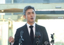 강신철 후보자 첫 출근 