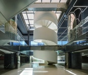 [Re-Visit SPACE] 1971년 10월호: <김중업 건축전>의 삼일로 빌딩