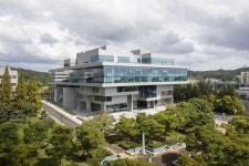 어크로스 더 유니버스: 포스코 체인지업 그라운드