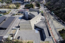 자연으로 돌아갈 인공의 산: 박영석 베이스캠프