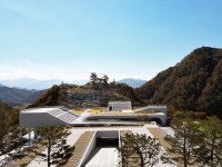 자연이라는 타자: 성문안 CC 클럽하우스