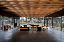 CRITIQUE | 조용한 곡예사 | 매스 스터디스