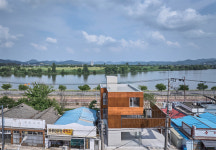 강변에 지은 누각 같은 집: 자자헌(自自軒)