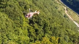 완주 야산서 40대 여성 추락해 헬기 이송