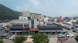 부안 격포항 수산시장 6개월 만에 재개장