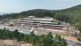 변산반도 마실길 둘러보고, 생태밥상으로 건강한 식사도
