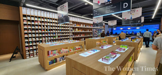 [르포] 약국, 전시·체험 공간으로 변신…새로운 약국 모델 OWM