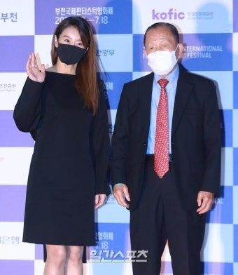 [포토] 예지원, 김동호 위원장과  부천국제판타스틱영화제 개막식 참석