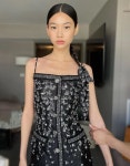 SAG 여우주연상 정호연, 댕기머리 늘어뜨린 아름다운 뒤태