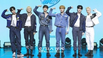 [포토]위아이, '컴백!'