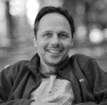 “유연석은 나이스 가이!” 드니 데르쿠르 감독이 함박웃음 지은 이유[일문일답]