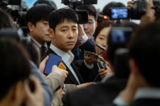 ‘돼지의 왕’ 최후의 심판 앞두고 체포된 김동욱…어떤 결말 맞이할까