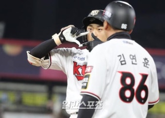 [포토]유준규,찰칵~