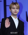 [포토] 준 꽃밭 어지럽혀 볼까
