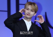 [포토] 준 왼손은 거들 뿐