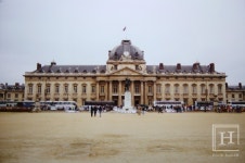 [기자생각] 청와대는 베르사유 궁전이 될 수 없다