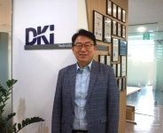 스마트 경로당 사업을 이끄는 기업 - 디케이아이테크놀로지 허경수 대표