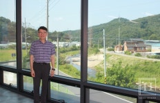 창호를 넘어 건물을 짓는다는 생각으로 – 동영창호산업 신동진 대표