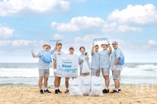 코웨이, 송지호해변 플로빙 봉사활동