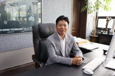 IT와 시스템이 결합된 특장차로 국내를 넘어, 해외에서도 인정받다 - 신광테크놀러지 이만근 회장