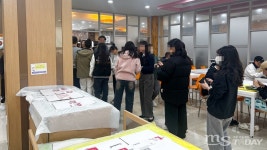 국밥도 사치 고물가 시대 대학생들 학식에 몰린다