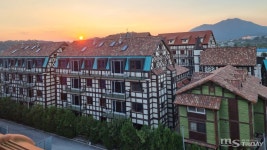 눈꽃 세상 속 낭만적인 동화마을로 떠나는 겨울 여행