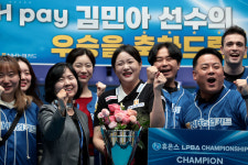 NH농협카드 김민아, LPBA 결승서 4:0 완파 '3강 시대' 선언