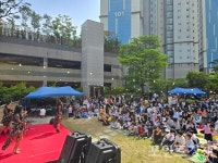 디엠포유, 제3회 가자 GO! 놀자 GO! 대축제 열어