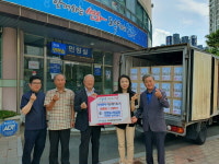 포항늘사랑교회, 포항시 우창동에 추석맞이 이웃돕기 라면 기탁