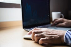 [머니트렌드] 부자들의 재테크, 기회 오면 공격 투자