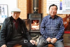 [미담] 노인회에 쌀과 고기 기탁하는 정근좌 씨 (당진 면천면 성상1리)가진 것 조금씩 나누면서 살아야죠