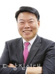 [지상토론] 당진시장 후보자오성환 전 당진시 경제산업국장기업 유치 위해 인허가 과정 특단의 조치