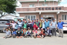 직접 농사지은 감자 50상자 기탁