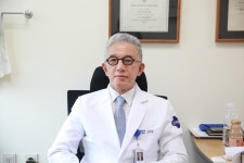 당진종합병원 명예원장으로 부임한 김우경 전 고려대학교의료원장손가락 접합수술의 전설 당진에 오다