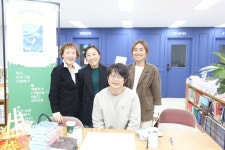 의사로서 경험하고 작가로서 풀어낸 <덕다이브>