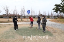 떠오르는 스포츠 파크골프, 어떤 매력 있길래?