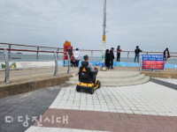 [시민의 눈] 장고항 앞 바다 데크길 장애인은 갈 수 없는 나무 데크