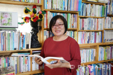 [세상 사는 이야기] 길고양이의 행복한 터전 낭만랜드를 지키는 김영숙 씨 (면천면 죽동리)  낭만랜드에서 생명의 소중함 전하고 싶어요